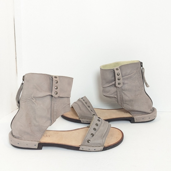 Bernardo leather gladiator sandals - Picture 16 of 16